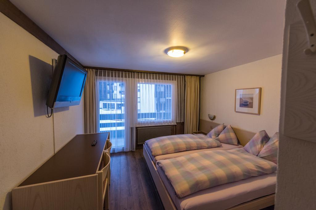 Hostel Walser ซาสฟี ภายนอก รูปภาพ